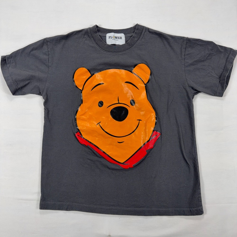 Flower Winnie the Pooh Graphic T-Shirt Charcoal Grey Streetwear Size‎ L Large